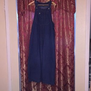 Overall dress